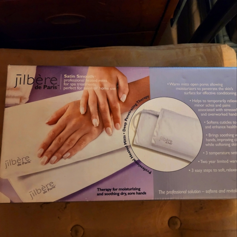 Jilbere heated hand mitts for therapy and moisturizing